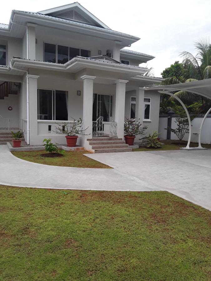 Maison Cattleya Selfcatering Apartment Anse Royale Bagian luar foto